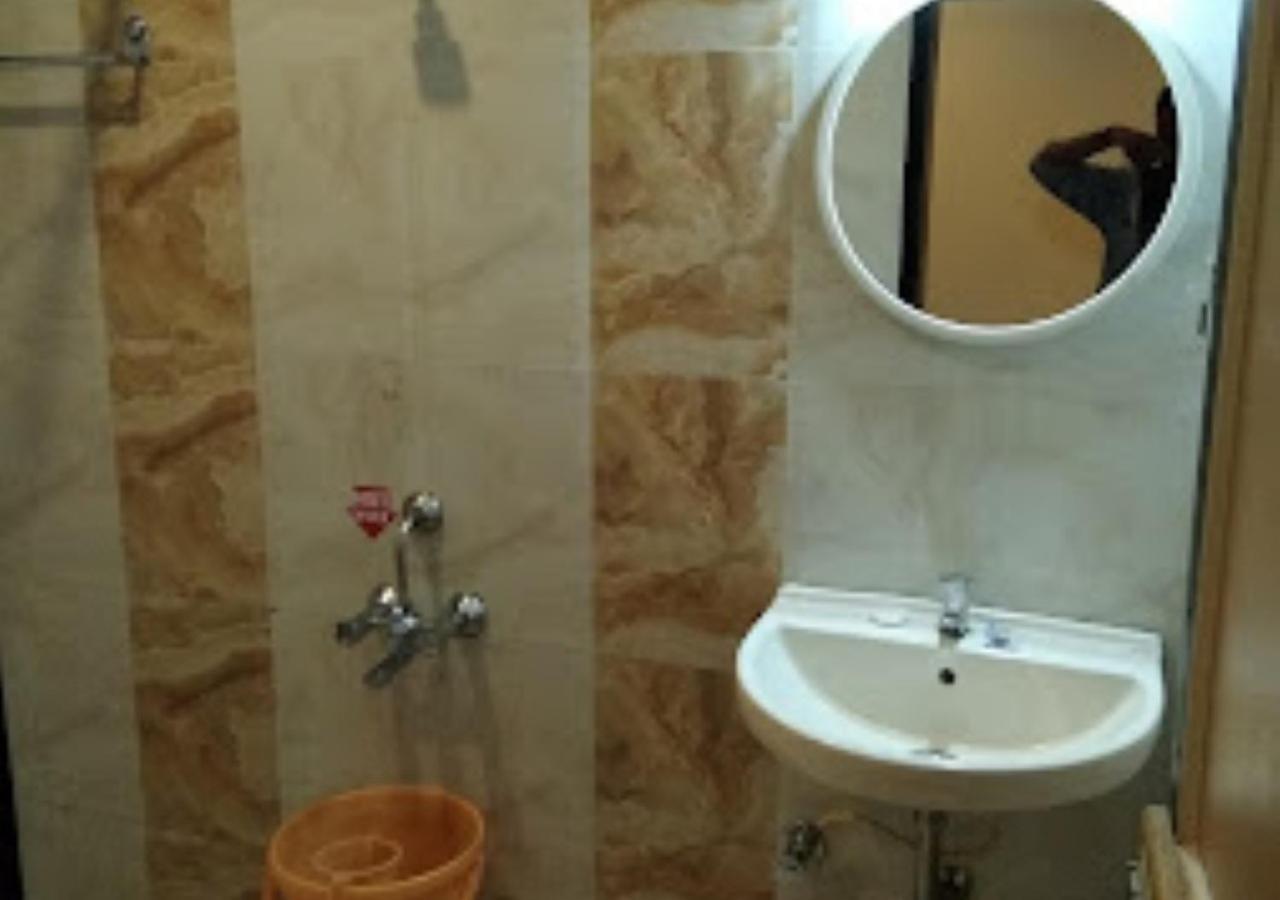 Hotel Jaltarang Kalmath Kankavali Luaran gambar