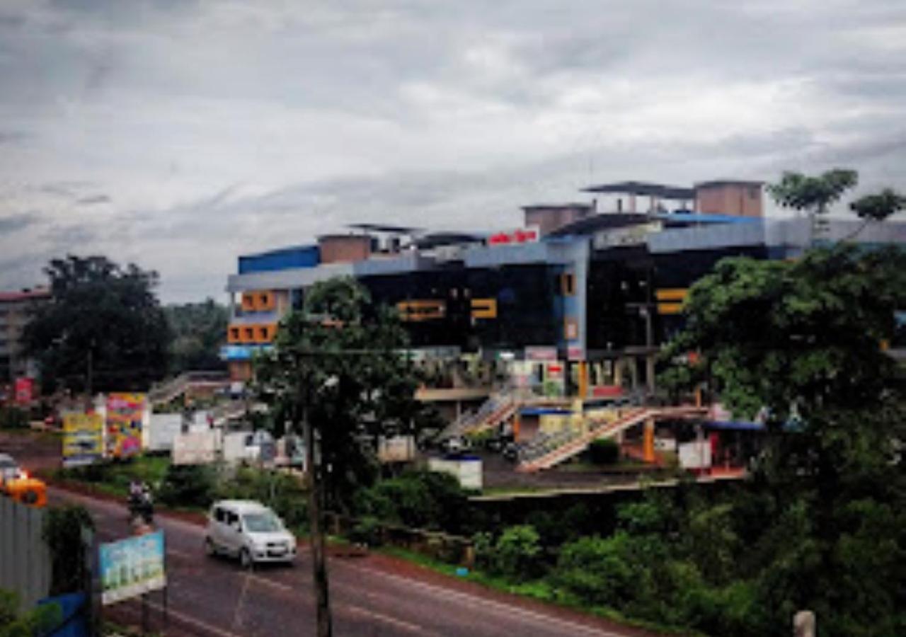 Hotel Jaltarang Kalmath Kankavali Luaran gambar